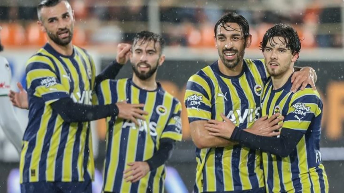 Hazırlıklarını sürdüren Fenerbahçe, Alanyaspor\'u 4 golle geçti