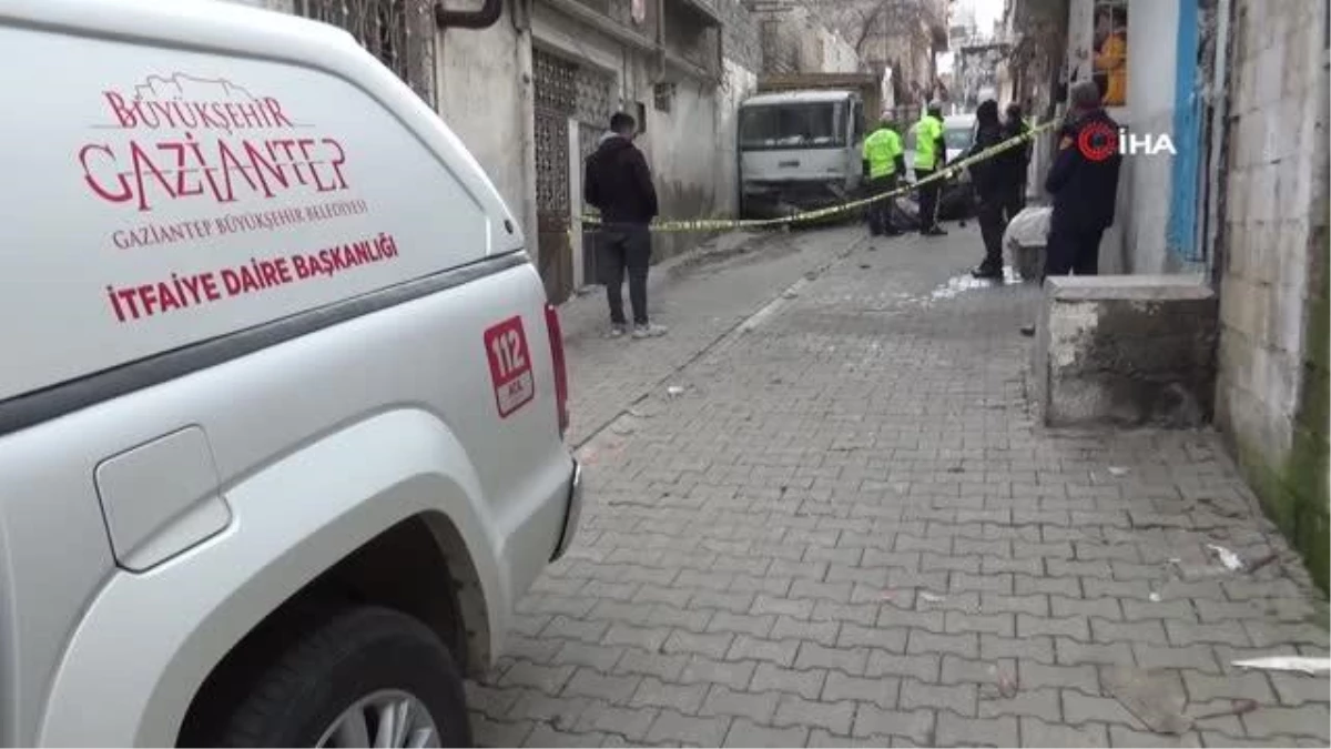 Freni boşalan kamyonet çocukları ezdi: 1 ölü, 2 yaralı