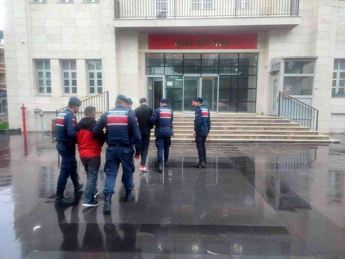 Jandarma ekipleri uyuşturucuya geçit vermedi