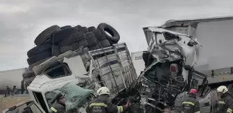 Konya'da zincirleme trafik kazasında 2 kişi öldü