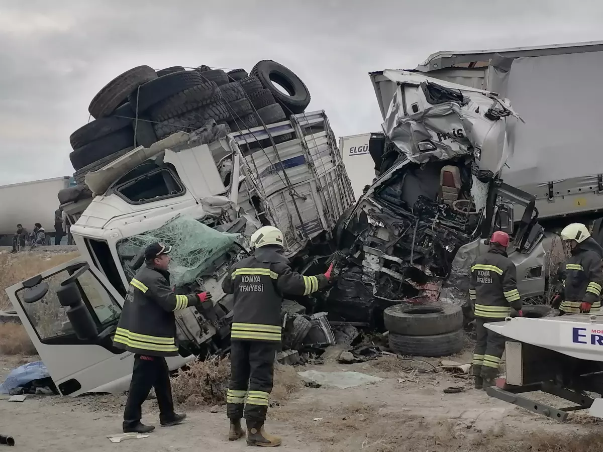 Konya'da zincirleme trafik kazasında 2 kişi öldü