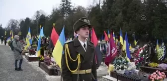 Lviv'de Ukrayna Silahlı Kuvvetleri Günü