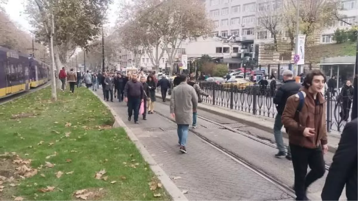 Tramvay arıza yaptı seferler aksadı