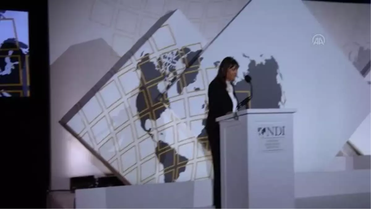 Zelenskiy, ABD\'li bir düşünce kuruluşunun düzenlediği konferansa video konferans yöntemiyle katıldı