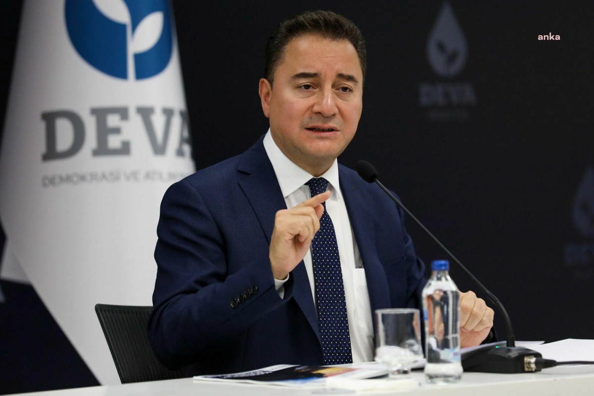 Ali Babacan: Ayşe Sevde\'nin Bile Huzurunu Bozan Bu İktidarı İlk Seçimde Müsait Bir Yerde İndireceğiz