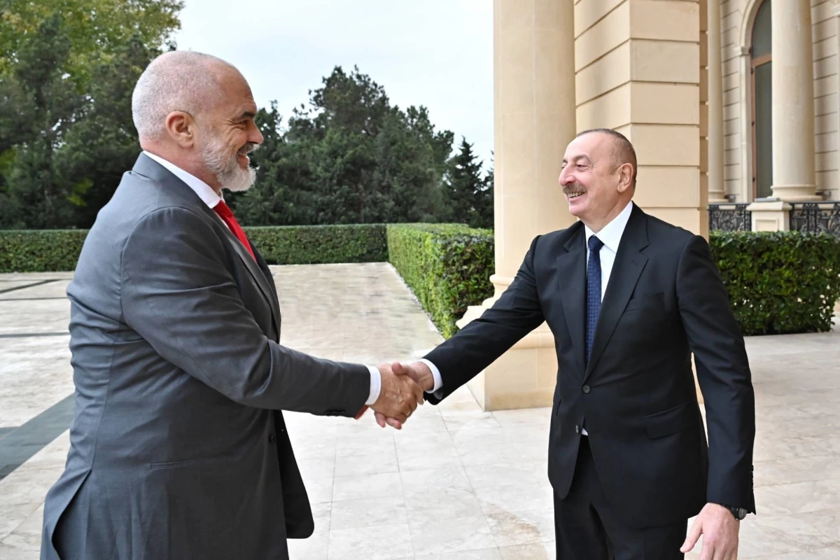 Azerbaycan Cumhurbaşkanı Aliyev, Arnavutluk Başbakanı Rama\'yı kabul etti