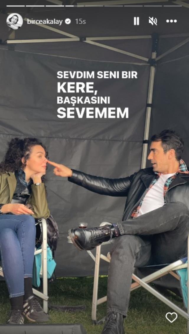 Birce Akalay, İbrahim Çelikkol ile fotoğrafını paylaştı! Pozdan çok eklediği şarkı olay oldu