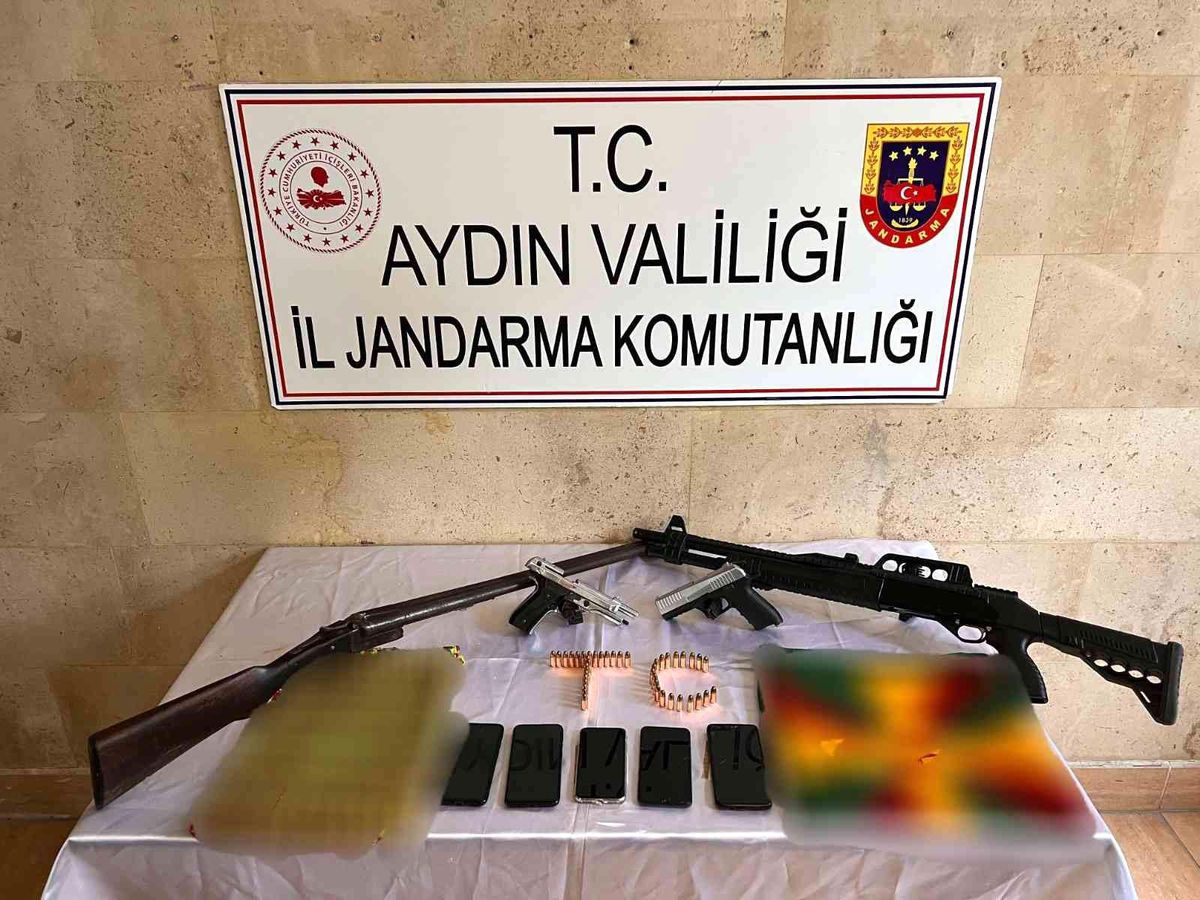 Germencik\'te silah kaçakçılığı operasyonu
