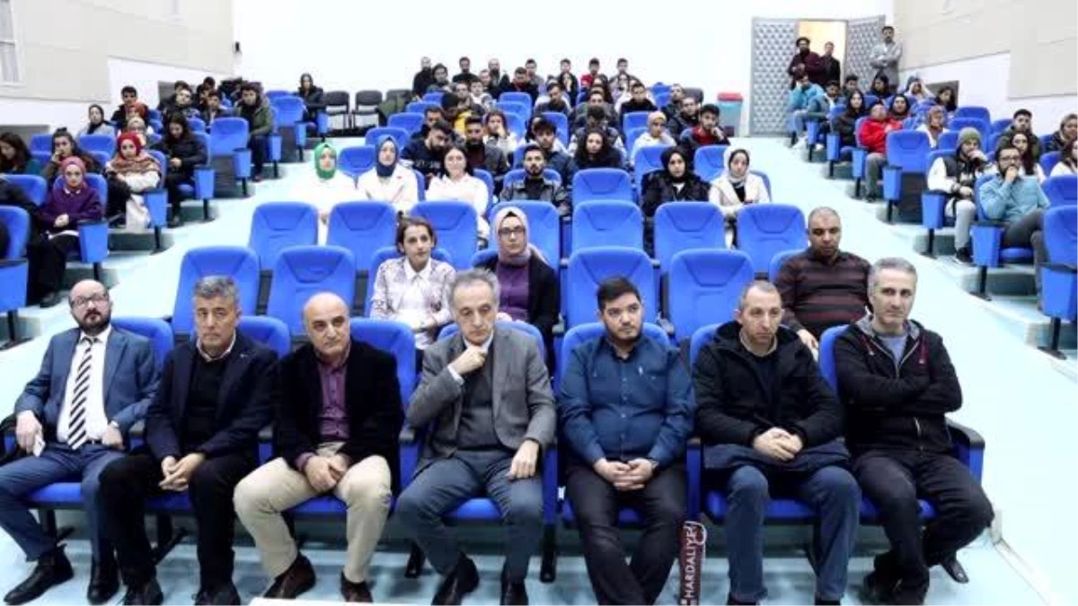KIRKLARELİ - "Kanuni Sultan Süleyman ve Zamanı" konferansı düzenlendi