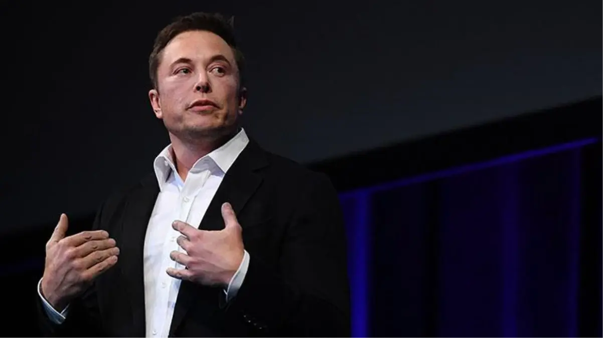 Apple ile gerginlik yaşayan Elon Musk, Twitter\'ın aylık 8 dolar olan mavi tik ücretini, iPhone kullanıcıları için 11 dolar yapacak