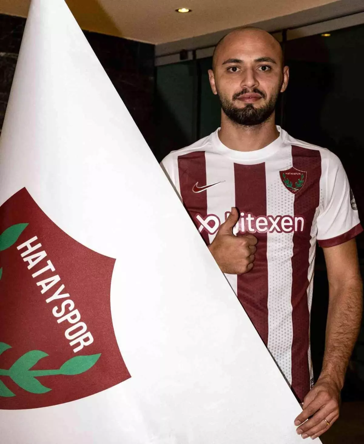 Burak Bekaroğlu Hatayspor\'da