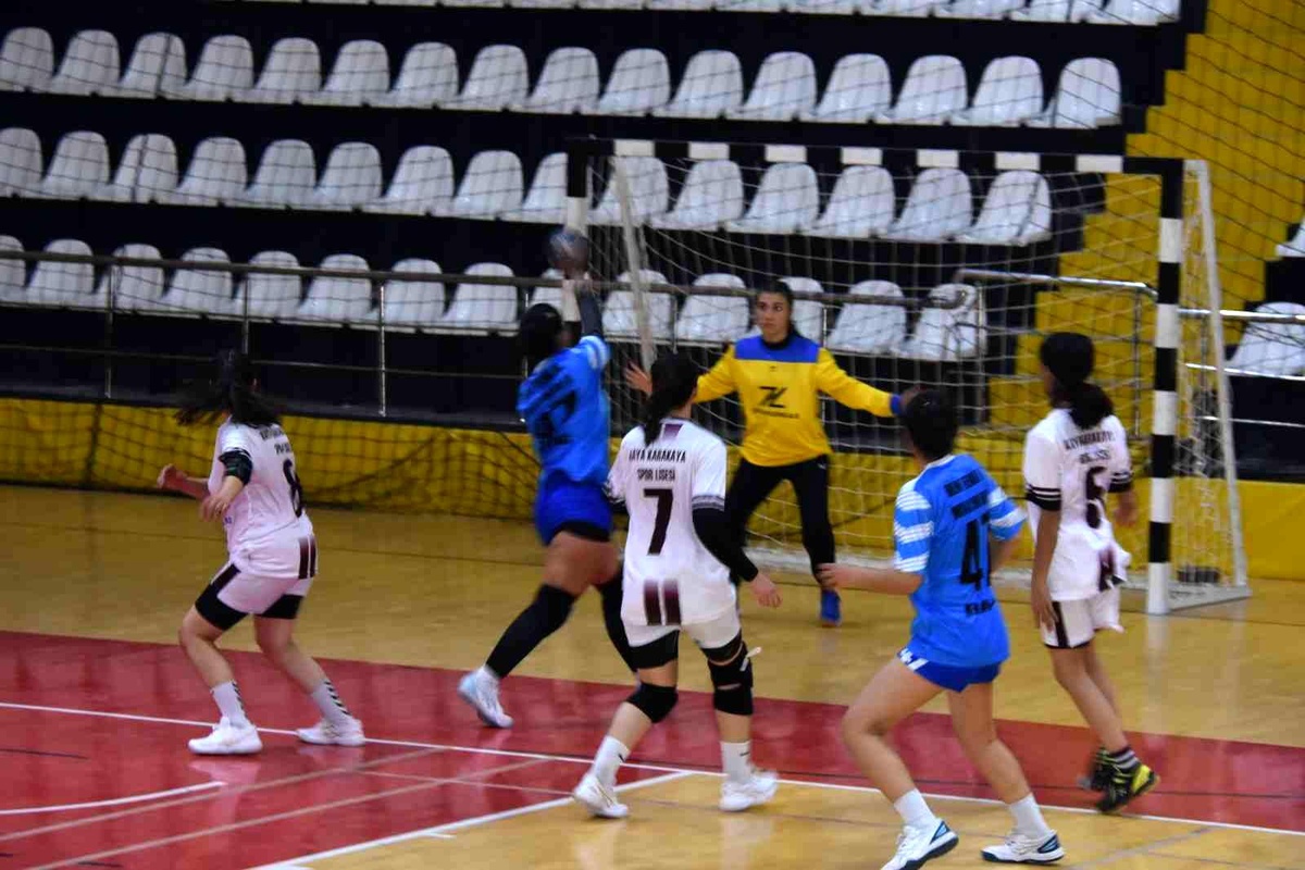 Elazığ\'da hentbol müsabakaları sona erdi