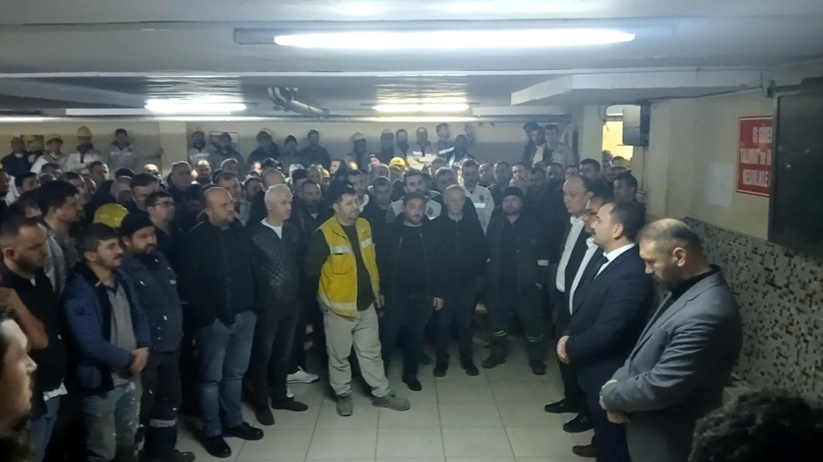 Maden işçilerinden promosyon tepkisi