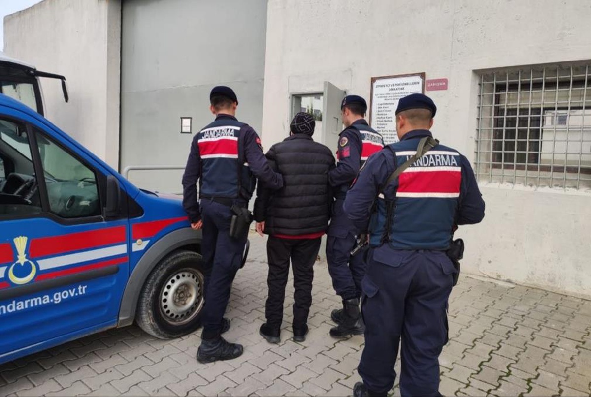 Manisa\'da aranan FETÖ hükümlüsü yakalandı