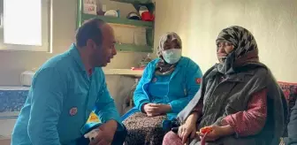 Sarıkamış'ta yaşlı ve engellilere evlerinde hizmet veriliyor