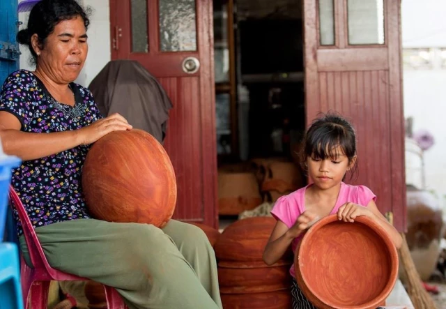 Vietnam'daki Çam Halkının Çömlek Yapımcılığına Bir Bakış