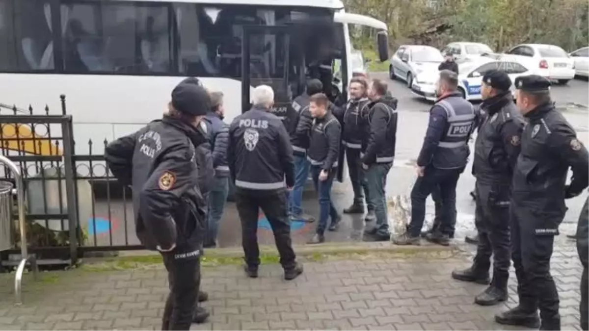 ZONGULDAK - "Silindir Operasyonu"nda yakalanan 14 zanlı adliyede