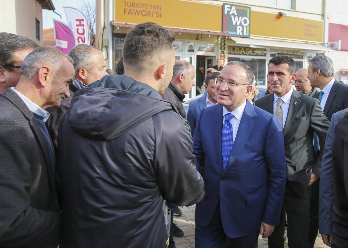 Adalet Bakanı Bozdağ, AK Parti Çandır İlçe Danışma Meclisi Toplantısında konuştu Açıklaması