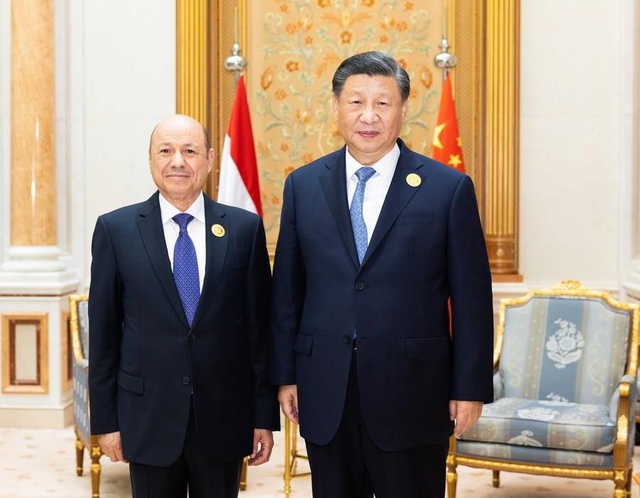 Çin Cumhurbaşkanı Xi, Yemen Cumhurbaşkanlığı Liderlik Konseyi Başkanı ile Görüştü Çin Cumhurbaşkanı Xi, Yemen Cumhurbaşkanlığı Liderlik Konseyi Başkanı ile Görüştü