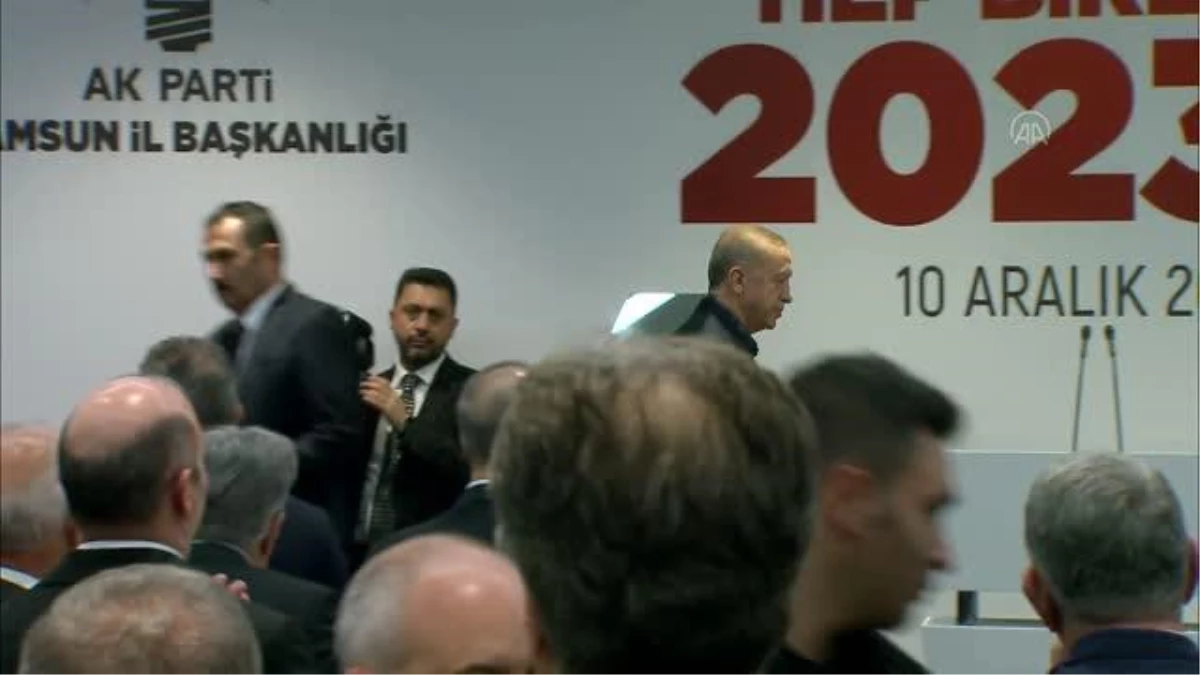 Cumhurbaşkanı Erdoğan: "Özellikle sahte gündemler üzerinden AK Parti ve Cumhur İttifakı kalesinde gedik açma, tuğla koparma oyunlarına kesinlikle...