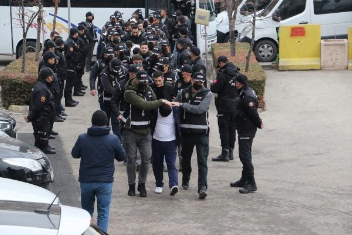 Eskişehir\'de \'Silindir Operasyonu\'na 13 tutuklama