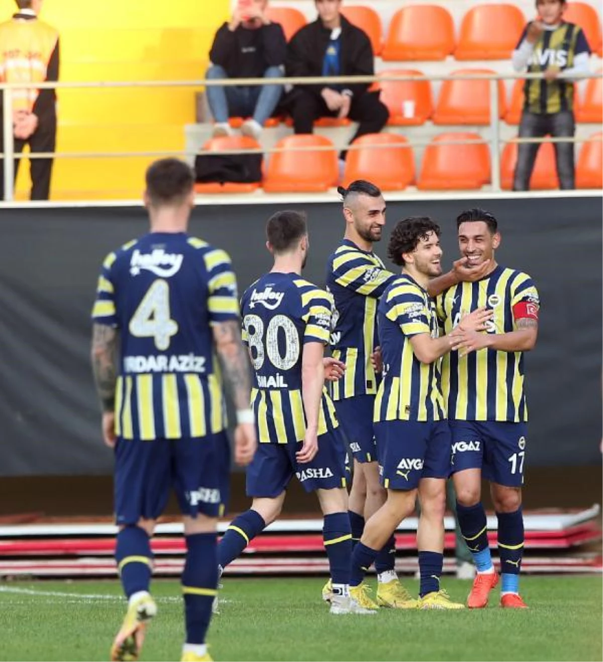 Fenerbahçe yenilgiyi unuttu! Salernitana\'yı da 3-0 mağlup eden sarı lacivertliler, hazırlık dönemini tamamladı