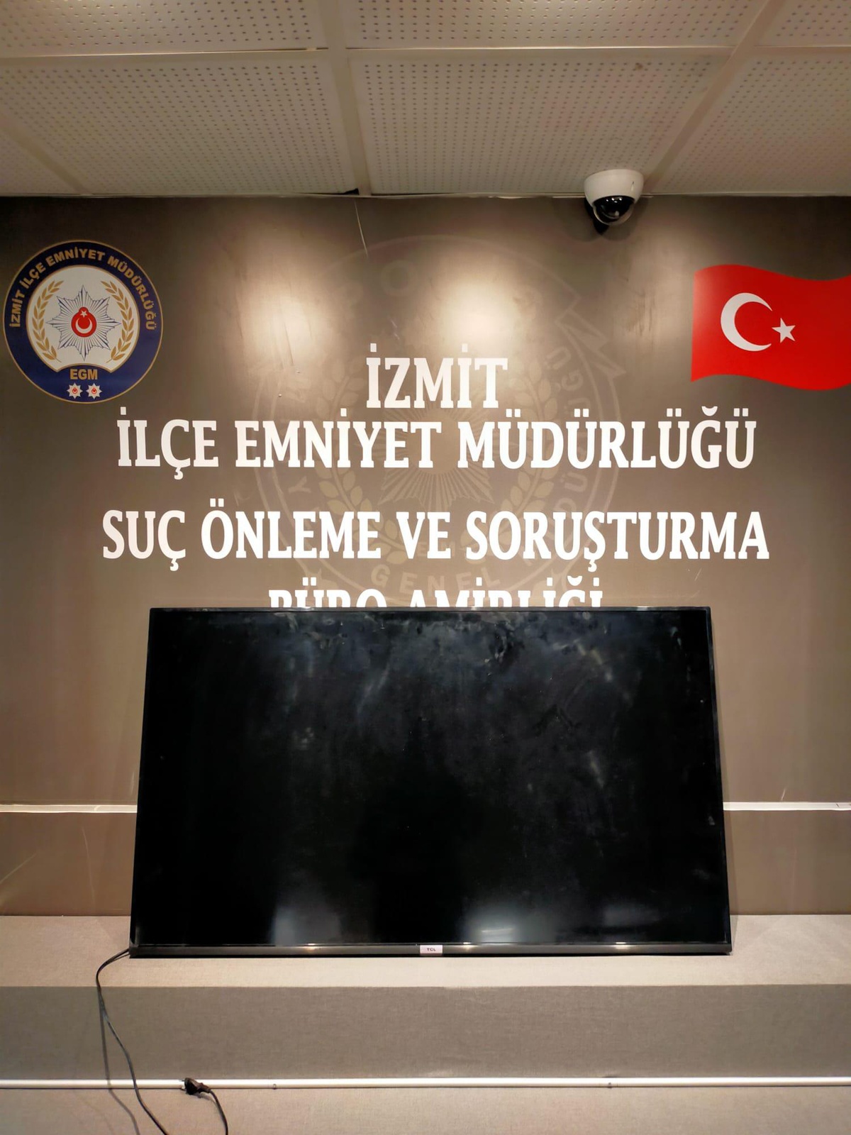 Kocaeli\'de iş yerinden hırsızlık yapan zanlı tutuklandı
