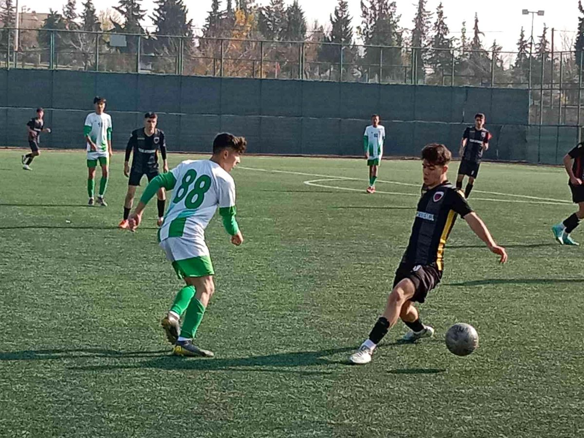 U-18\'de Malatya şampiyonu Battalgazi oldu