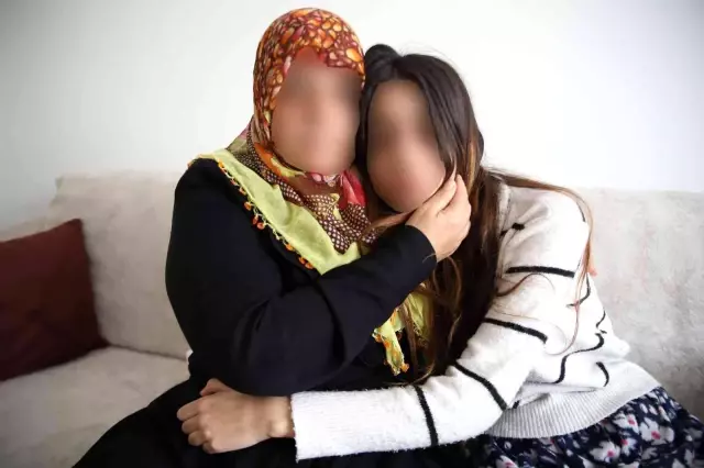 15 yaşındaki kız, asansördeki iğrenç tacizi anlattı: Telefonu ne yapayım, ben seni istiyorum