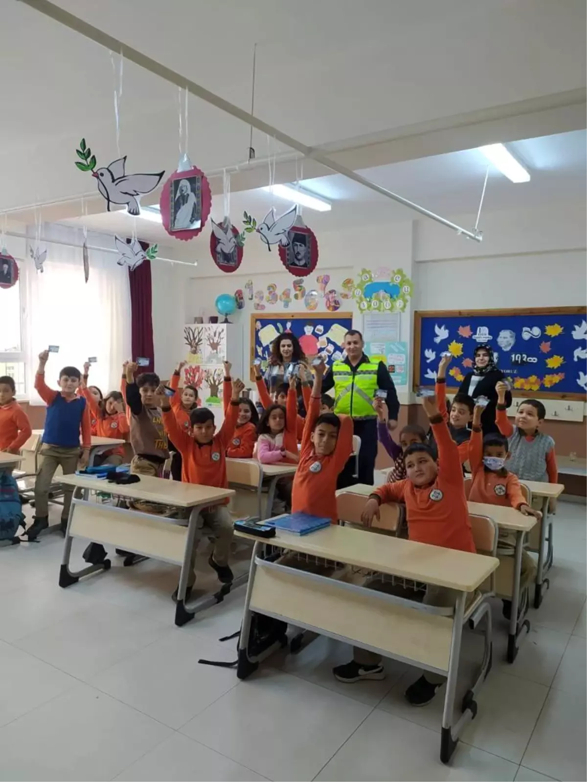 Aydın\'da 214 öğrenci "trafik dedektifi" oldu