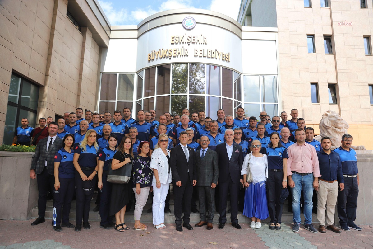 Eskişehir Büyükşehir Belediyesi Zabıtasından 2022 Yılında Yoğun Mesai