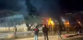 İzmir'de mobilya atölyesinde korkutan yangın