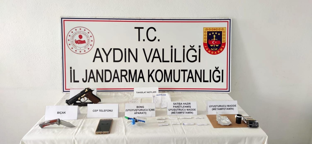 Jandarmadan uyuşturucuya geçit yok: 5 gözaltı