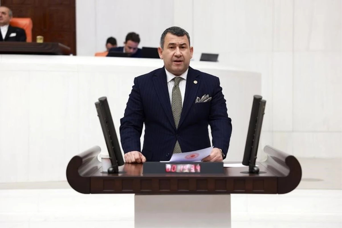 MHP Iğdır Milletvekili Karadağ: "Öğretmenlerimizin atama sorununun çözülmesini gerekli görüyoruz"