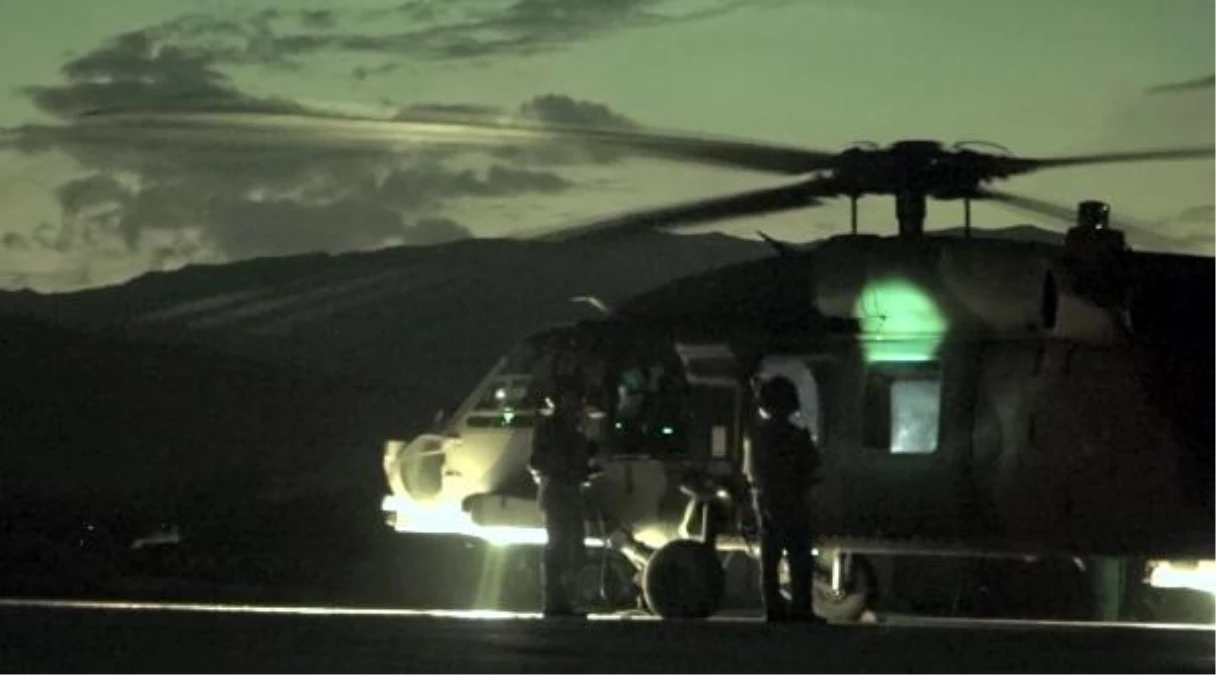 MSB, helikopter pilotlarının operasyon görüntülerini paylaştı