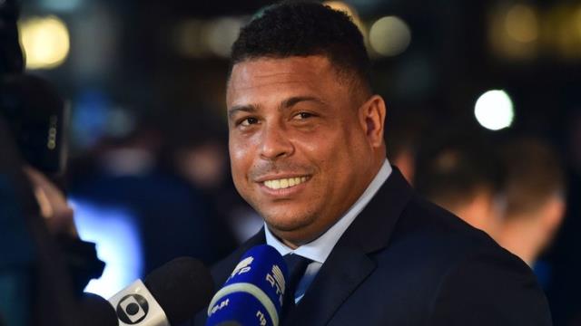Ali Koç, Katar'da Ronaldo ile masaya oturdu! Transferi bizzat bitirecek Ali Koç, Katar'da Ronaldo ile masaya oturdu! Transferi bizzat bitirecek