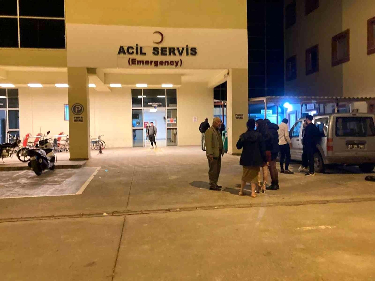 Antalya\'da düğün sonrası çıkan bıçaklı kavgada 1 kişiyi yaralayan şahıs tutuklandı