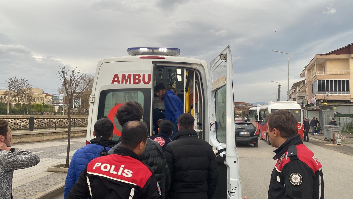 Düzce\'de silahlı kavgada yaralanan kişi hastanede öldü