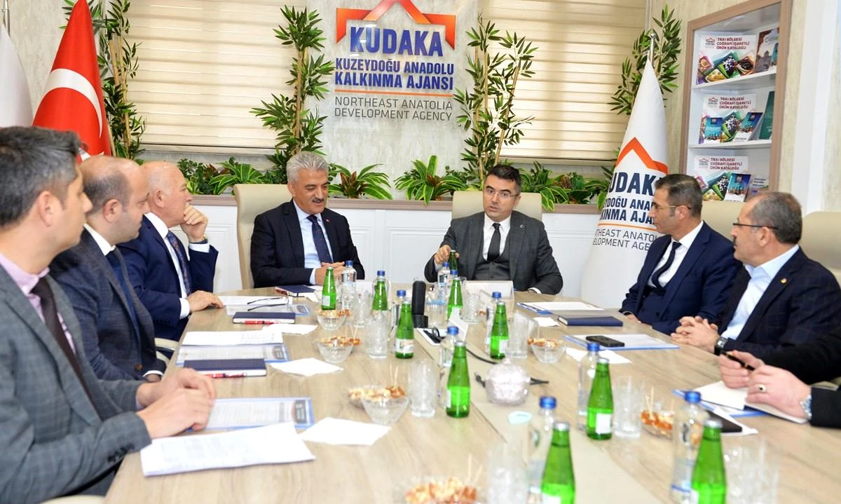 KUDAKA yönetimi, 2022 yılının son toplantısını Erzurum\'da yaptı