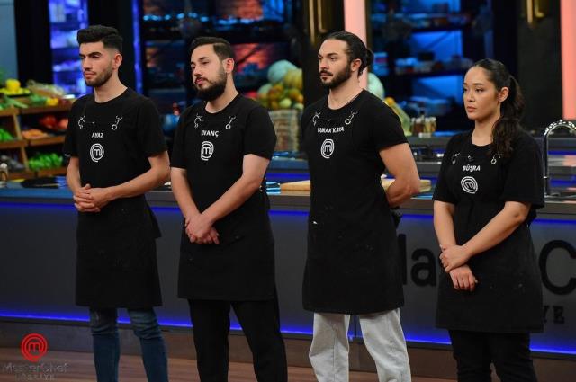 MasterChef Türkiye'nin son kadın yarışmacısı Büşra, yarışmaya veda etti MasterChef Türkiye'nin son kadın yarışmacısı Büşra, yarışmaya veda etti