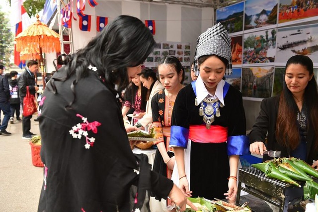 Vietnam'daki Uluslararası Yemek Festivali'nden Kareler