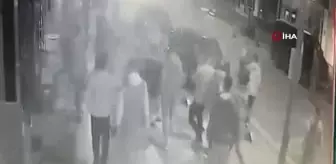 5 kişinin yaralandığı silahlı saldırı anının kamera görüntüleri ortaya çıktı