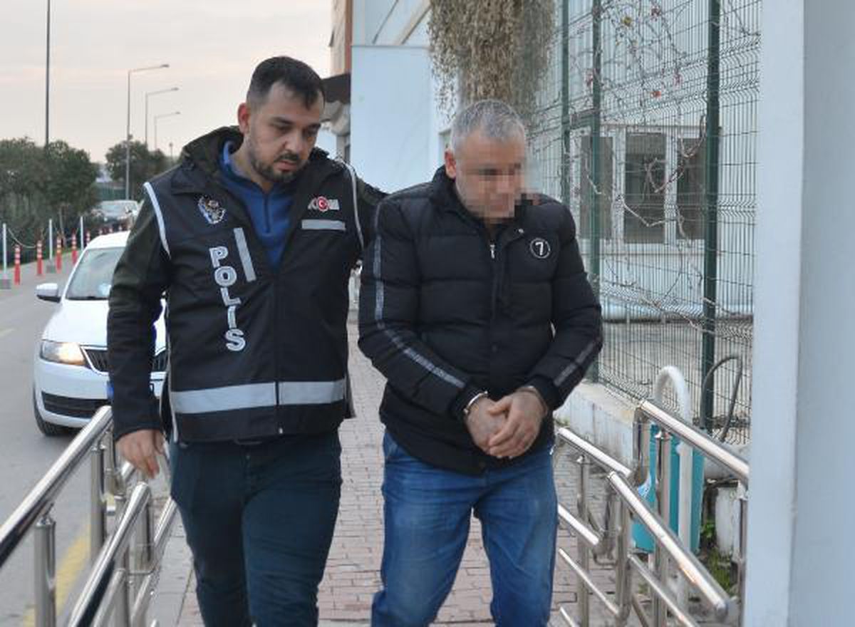 Adana merkezli 6 ilde sahte para basan şebekeye operasyon