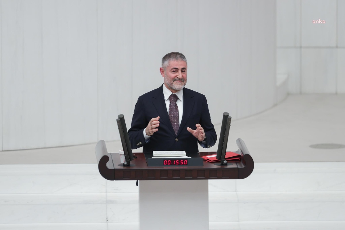 Bakan Nebati: "Ekim Ayı İtibarıyla Sanayi Üretimi Aylık ve Yıllık Bazda Güçlü Bir Artış Gösterdi"