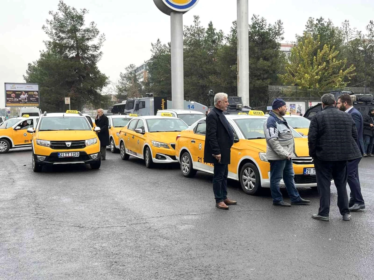 Diyarbakırlı taksicilerden HDP\'li Paylan\'a tepki