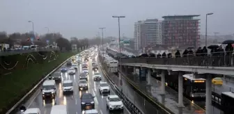 İstanbul'da yağmur trafiği