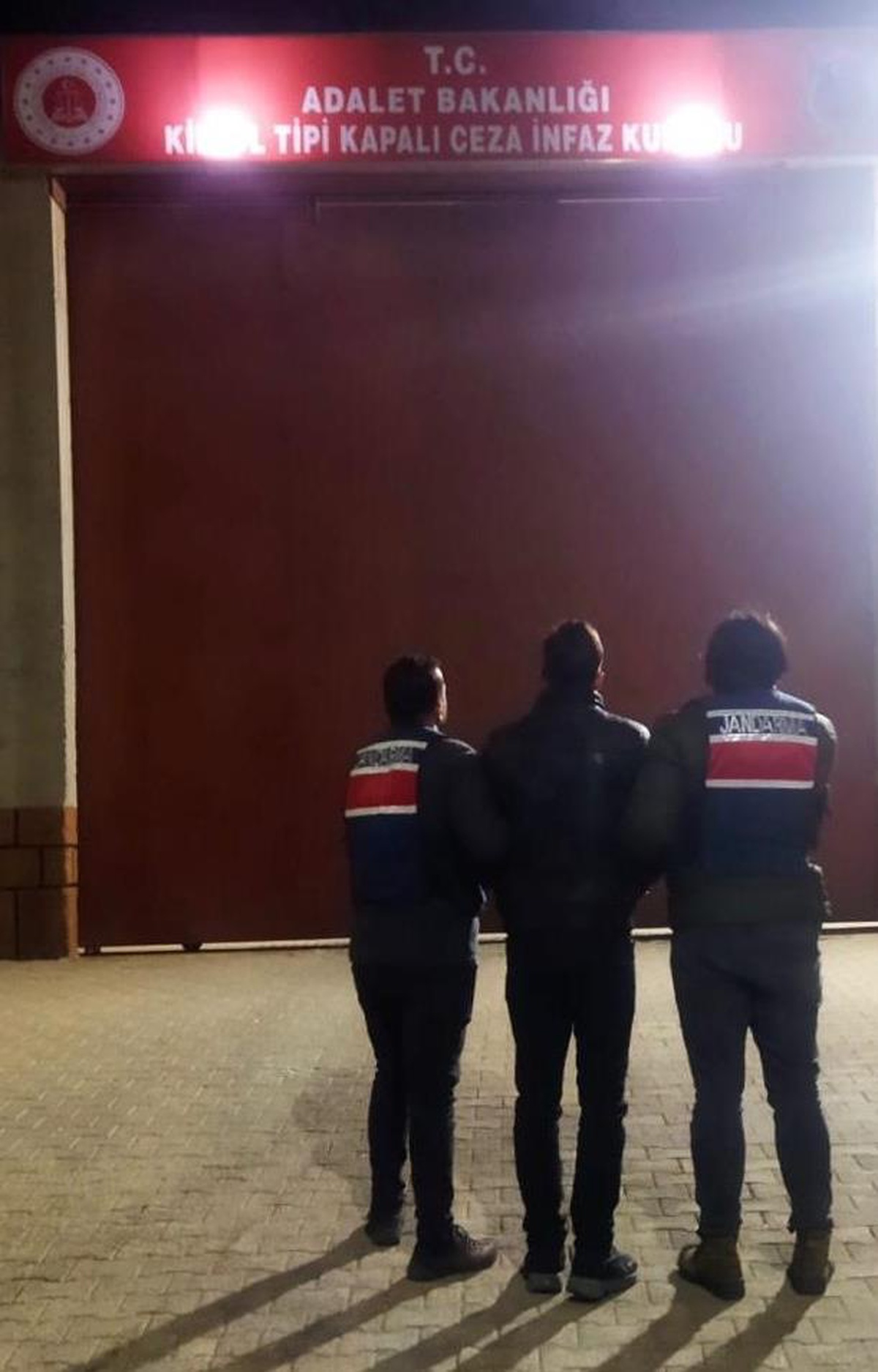 Kilis\'te 10 yıl 10 ay kesinleşmiş hapis cezası olan hükümlü yakalandı