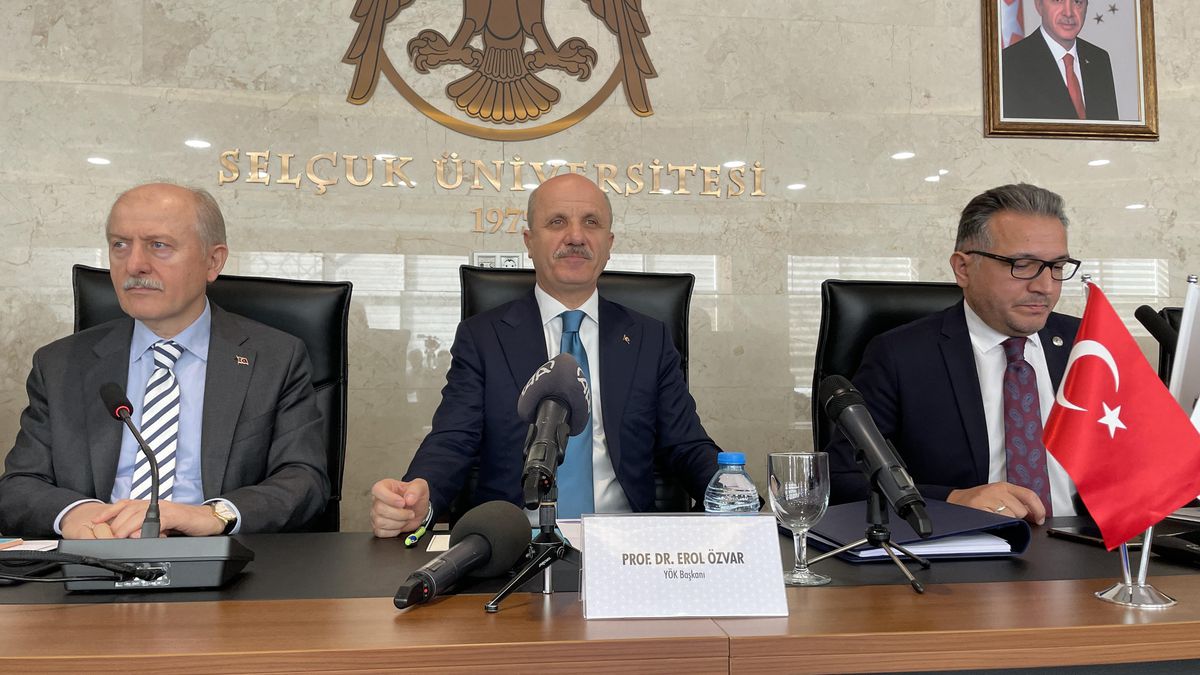 Konya\'da Sürdürülebilir ve İklim Dostu Kampüs Projesi Pilot Üniversiteler Toplantısı