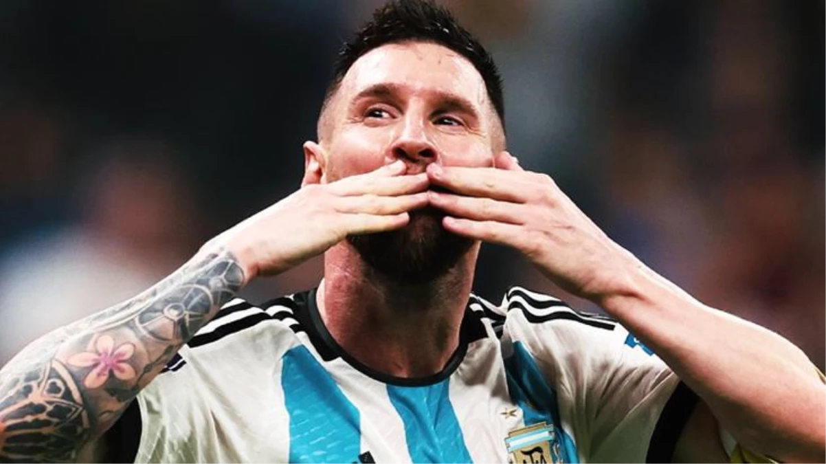 Dünya Kupası\'nda ilk finalist Arjantin! Lionel Messi tarih yazdı