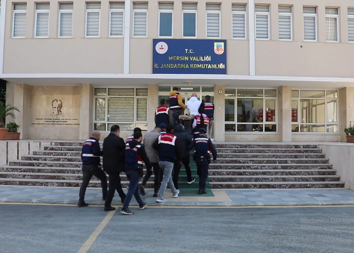 Mersin ve Adana\'daki yasa dışı bahis operasyonunda 6 zanlı tutuklandı